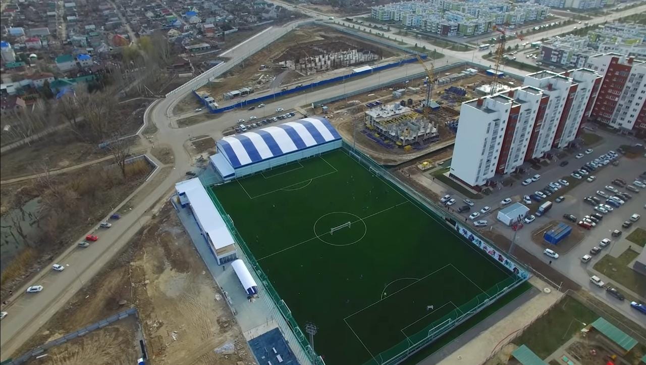В Волгограде состоялось открытие футбольного стадиона «Бомбонера»